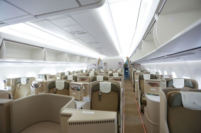 Vietnam's A350 business-class cabin is comprised of 29 seats in a 1-2-1 configuration.