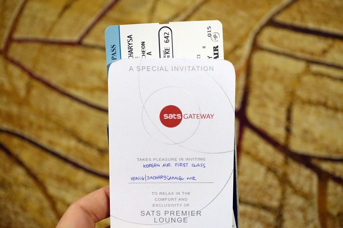 Korean Air 777-300ER First Class SIN Review