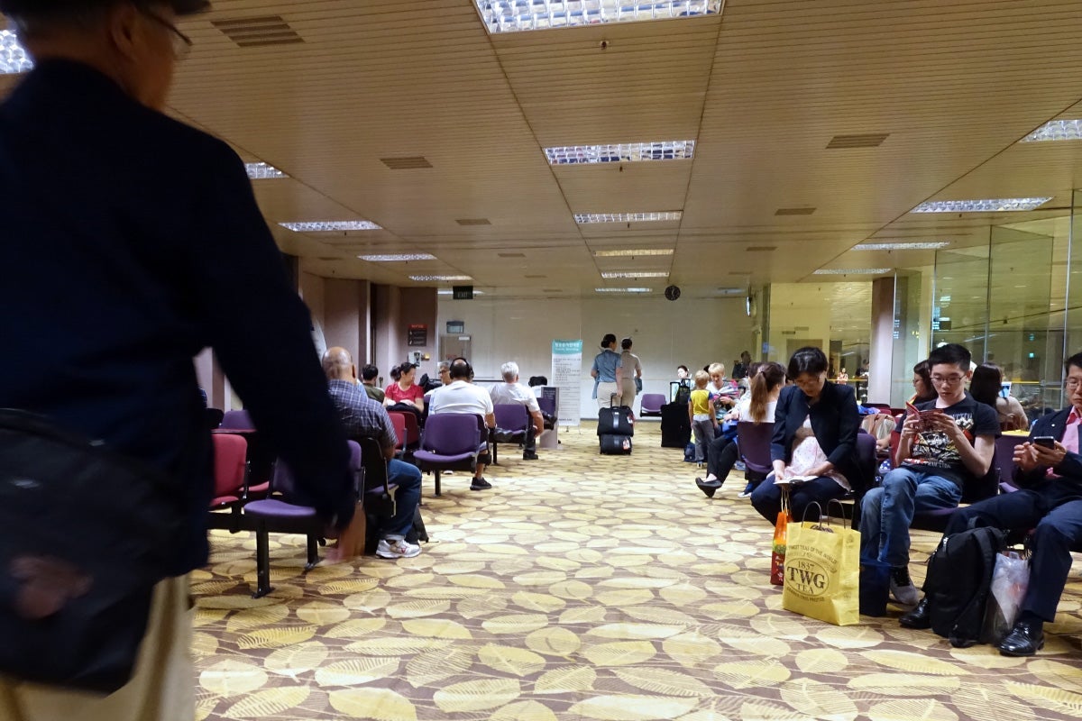 Korean Air 777-300ER First Class SIN Review