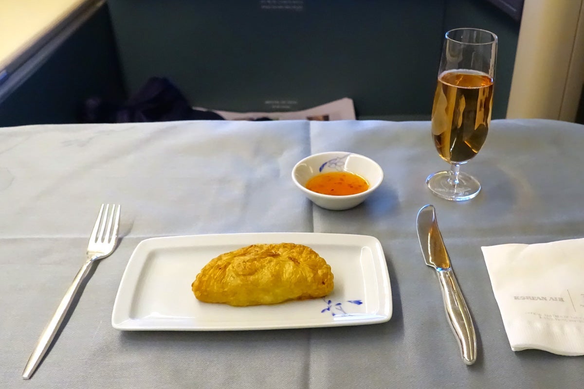 Korean Air 777-300ER First Class SIN Review