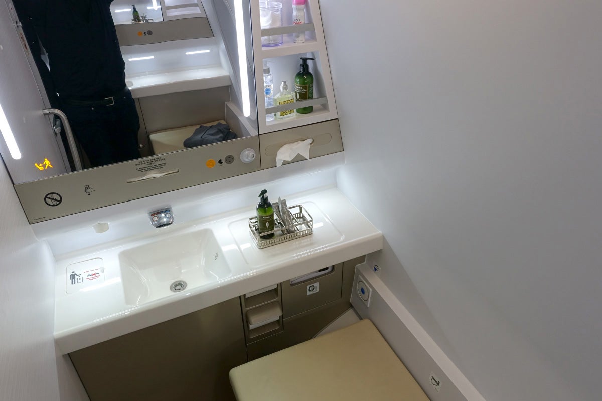 Asiana A380 First Class Review JFK
