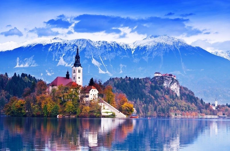 Paddle across the picturesque Lake Bled. Image courtesy of Shutterstock. 