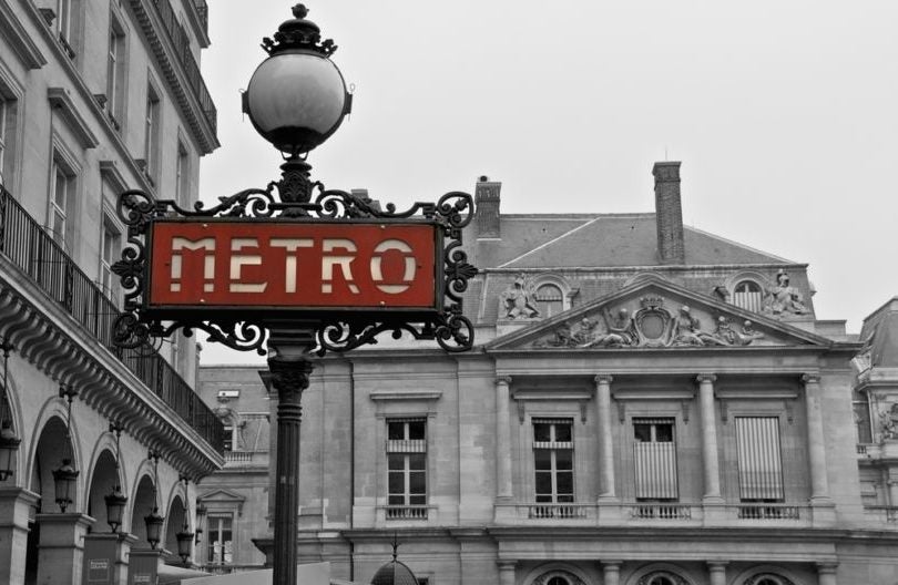 The Paris Metro is an expansive system, so use it. Image courtesy of <a href="http://www.shutterstock.com/dl2_lim.mhtml?src=3TPL636L_jXuvYo1OA444Q-1-15&id=129904658&size=medium_jpg">Shutterstock</a>.