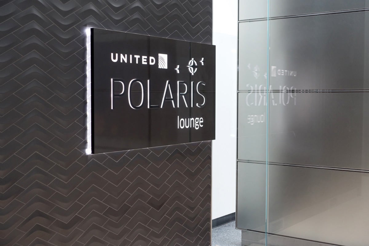 United Polaris Lounge Preview