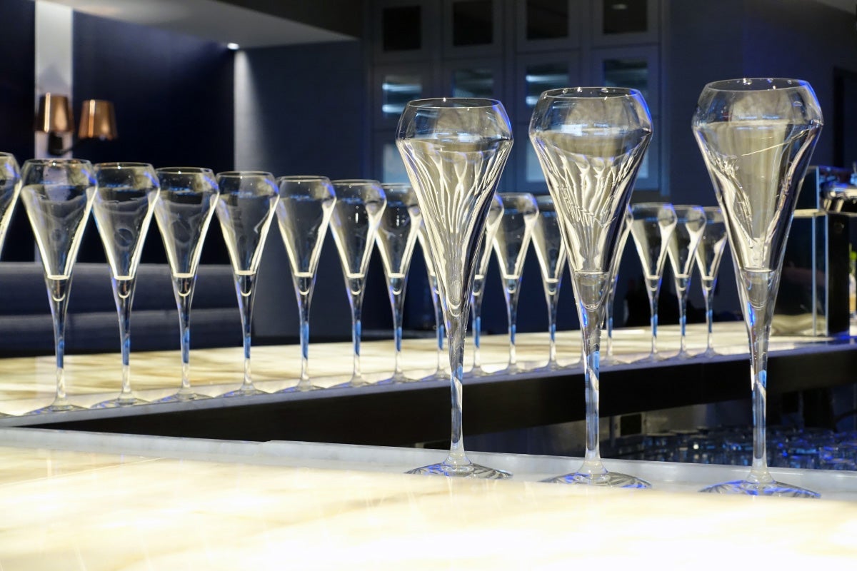 United Polaris Lounge Preview