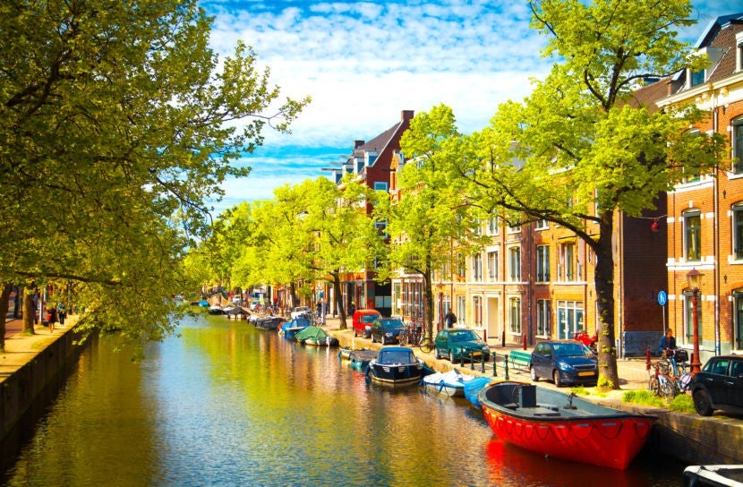KLM brought back their Amsterdam to Miami route on the first of November. <em>Image courtesy of Getty Images.</em>