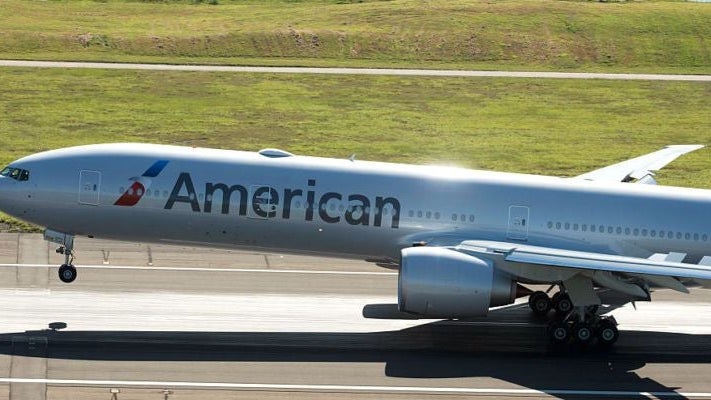 American Airlines Returns To Sydney