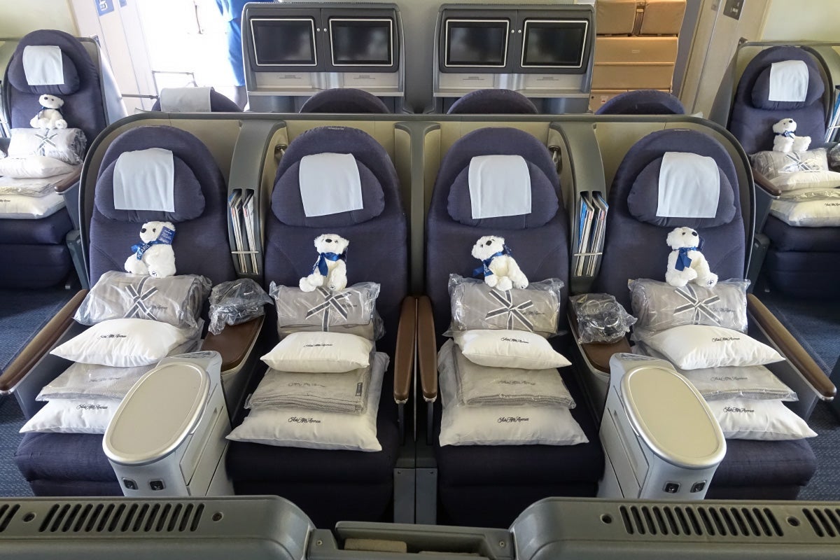 Business class is a very tight squeeze on United's 747.