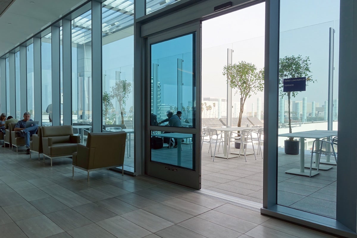 United Club LAX Review