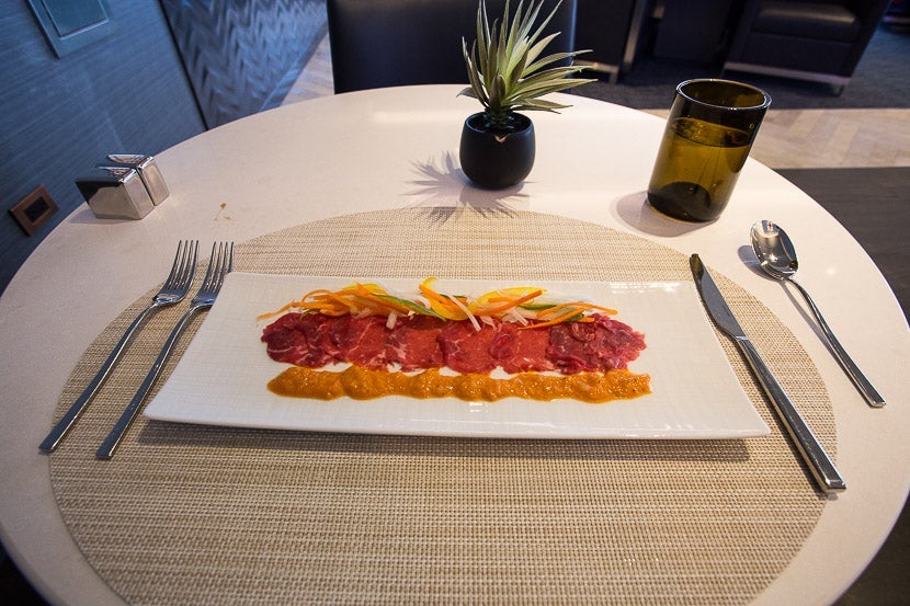A well-prepared beef carpaccio, which perhaps could've used just a tad more seasoning.