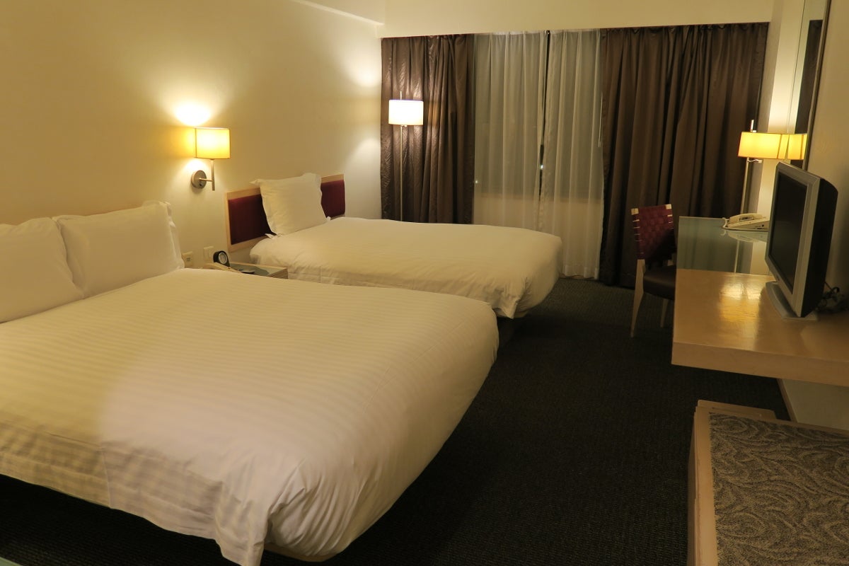 Regal airport hotel hong kong