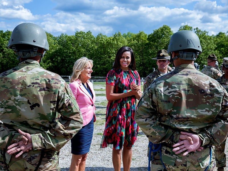 Michelle Obama and Dr. Jill Biden with military personnel at Fort Leonard Wood, Missouri, May 3, 2016. Official White House Photo by Amanda Lucidon.