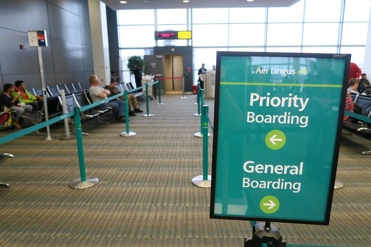 No need for <a href="https://thepointsguy.com/guide/how-to-survive-basic-economy-on-american-airlines/" target="_blank">nine boarding groups</a>; Aer Lingus keeps it simple.