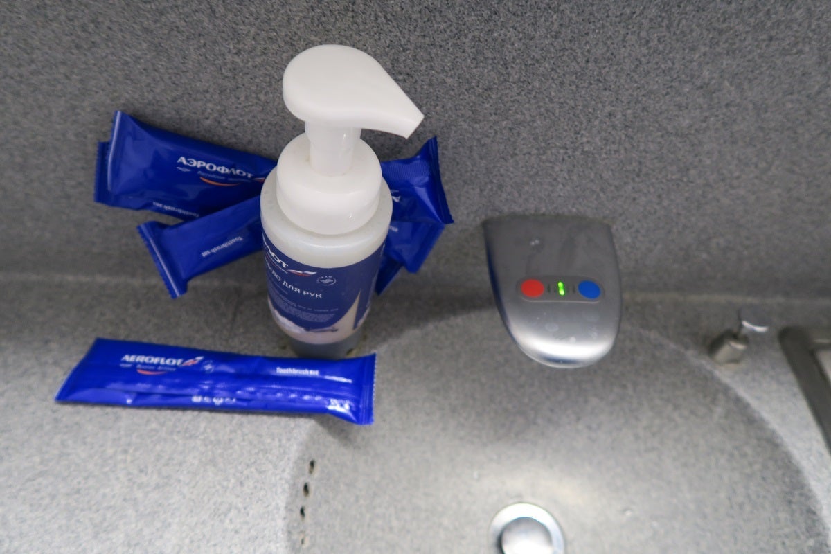 Aeroflot 77W economy touchless sink and dental kits