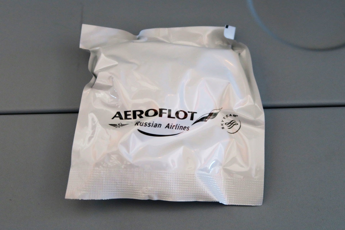 Aeroflot 77W headphones