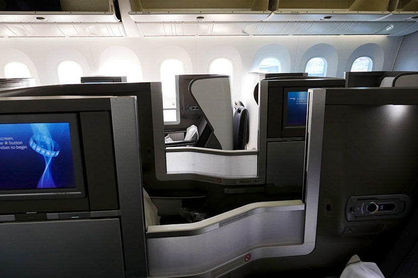 Review: British Airways (787-8) Biz, London to New Orleans - The Points Guy