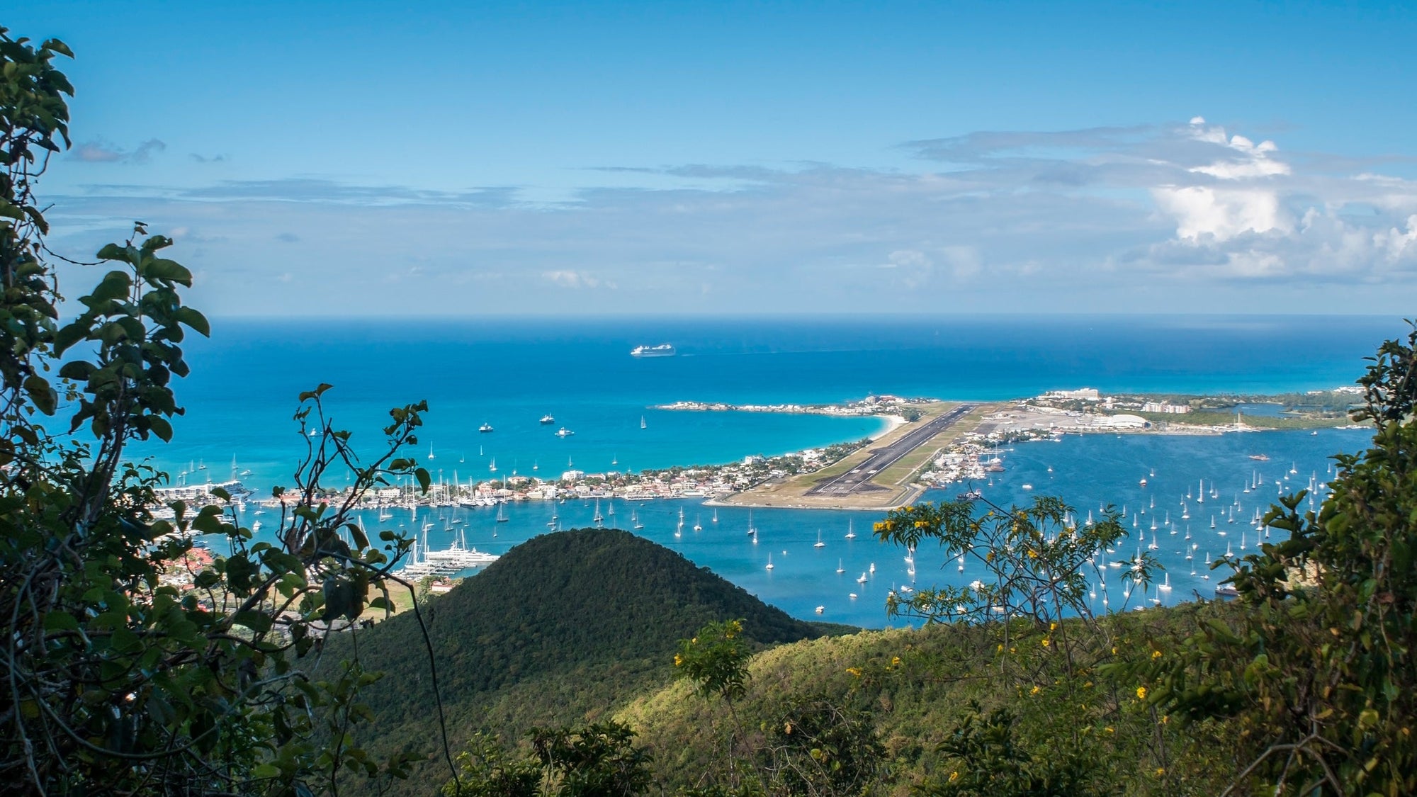 Maho-Beach and Princess Juliana Airport, St. Maarten