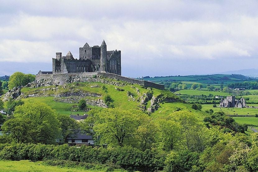 Would you pass up a trip to the Emerald Isle because it used to cost only 25,000 Avios? Image courtesy of DEA / W. BUSS via Getty Images.