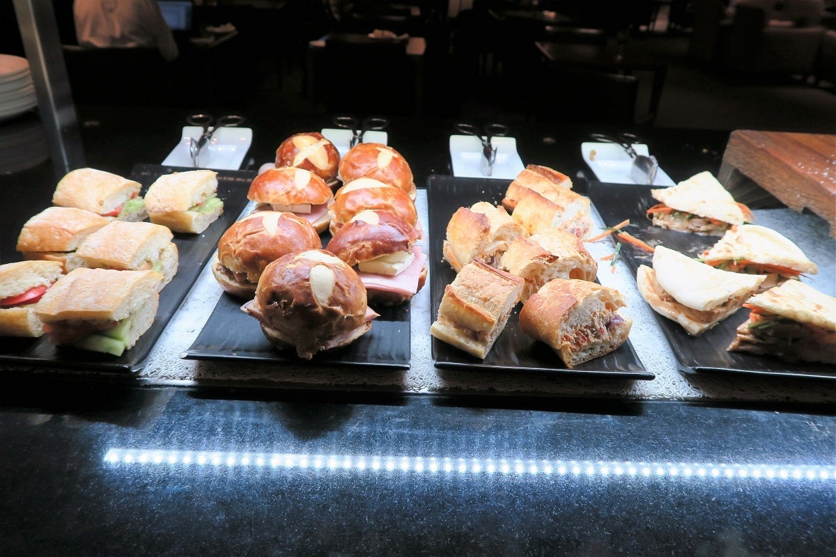 JFK Terminal 7 British Airways First lounge food