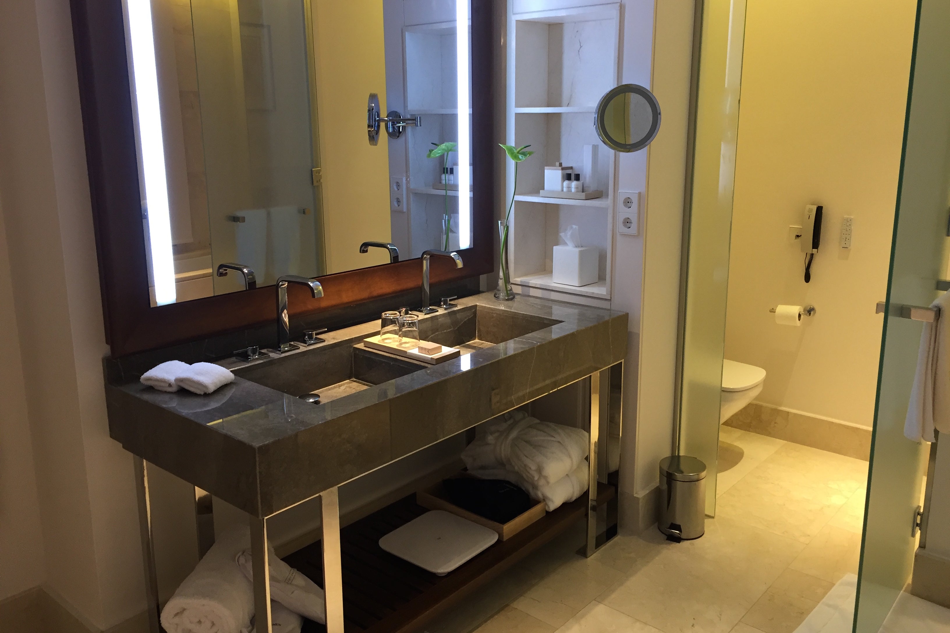 Park Hyatt Mallorca bathroom