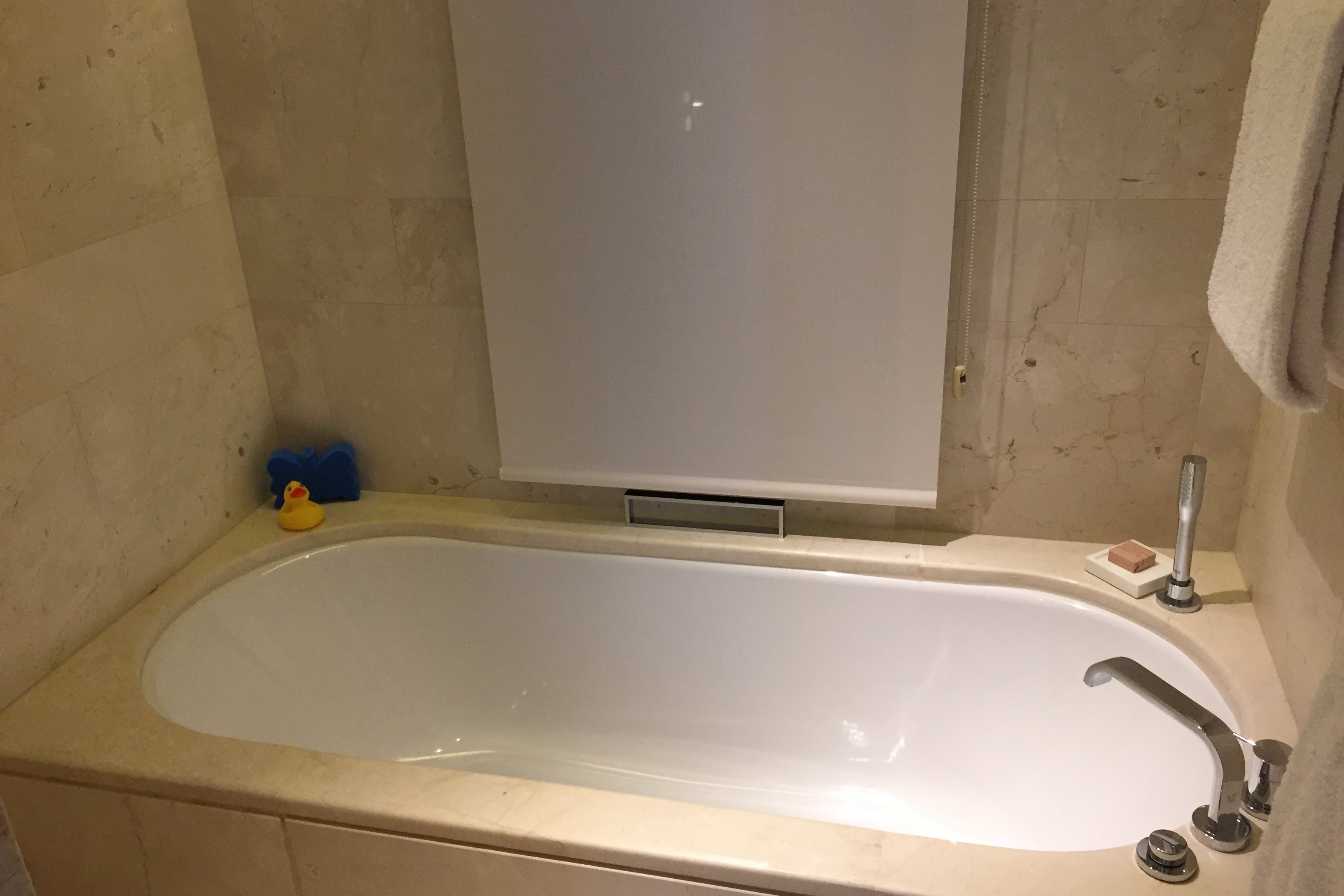 Park Hyatt Mallorca bathtub