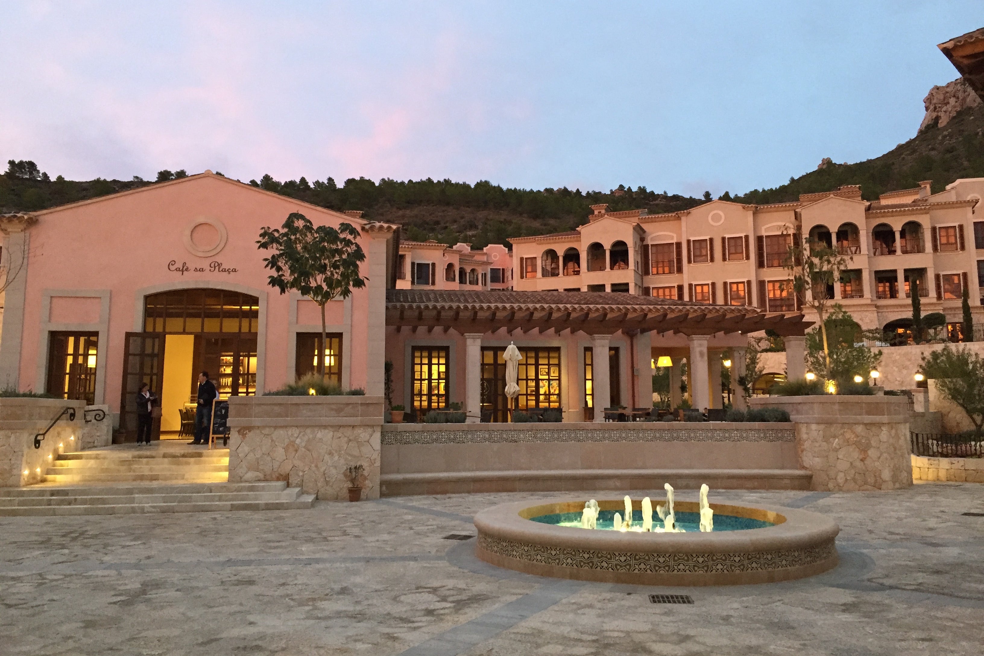 Park Hyatt Mallorca plaza