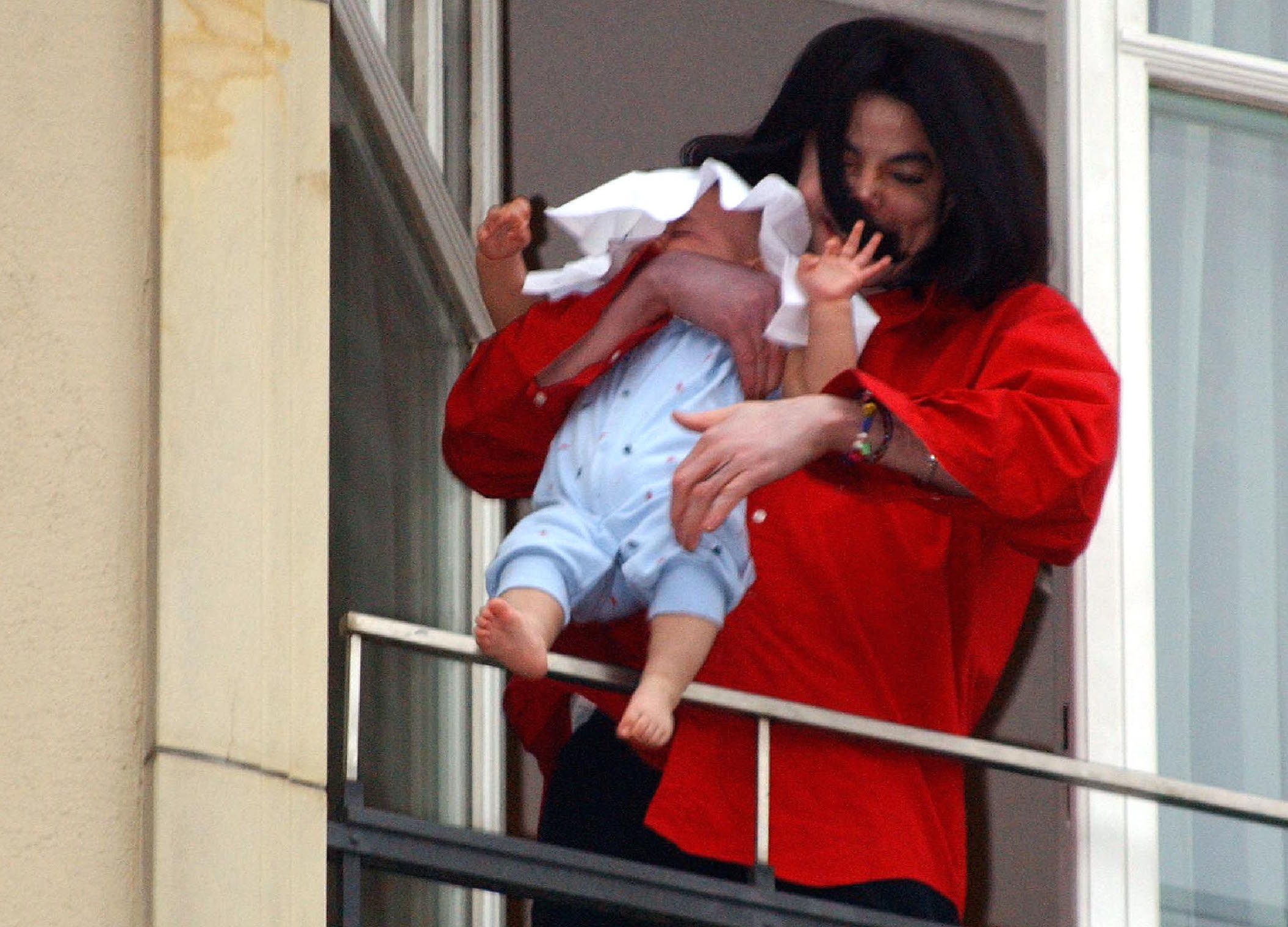 The "baby dangle" seen 'round the world. Image courtesy of Olaf Selchow via Getty Images.