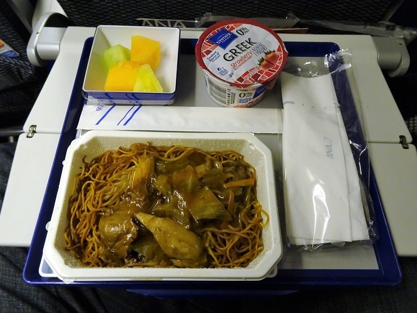 Despite the colors, the fried noodles with chicken and vegetables was pretty good.