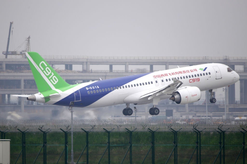 The COMAC C919 made its first flight on May 5th. Image by VCG/Getty Images.