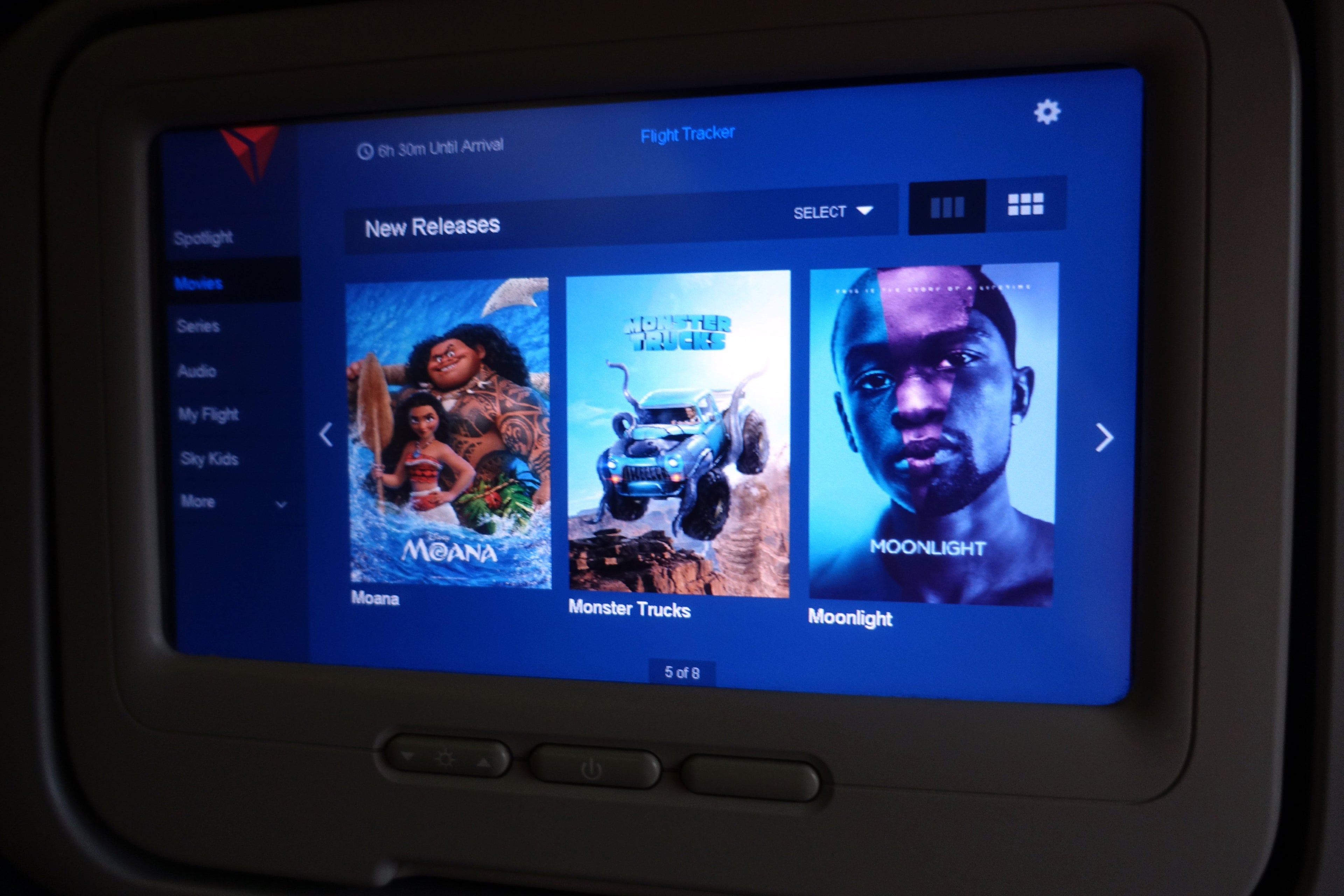 delta 777-200 economy review jfk-bcn
