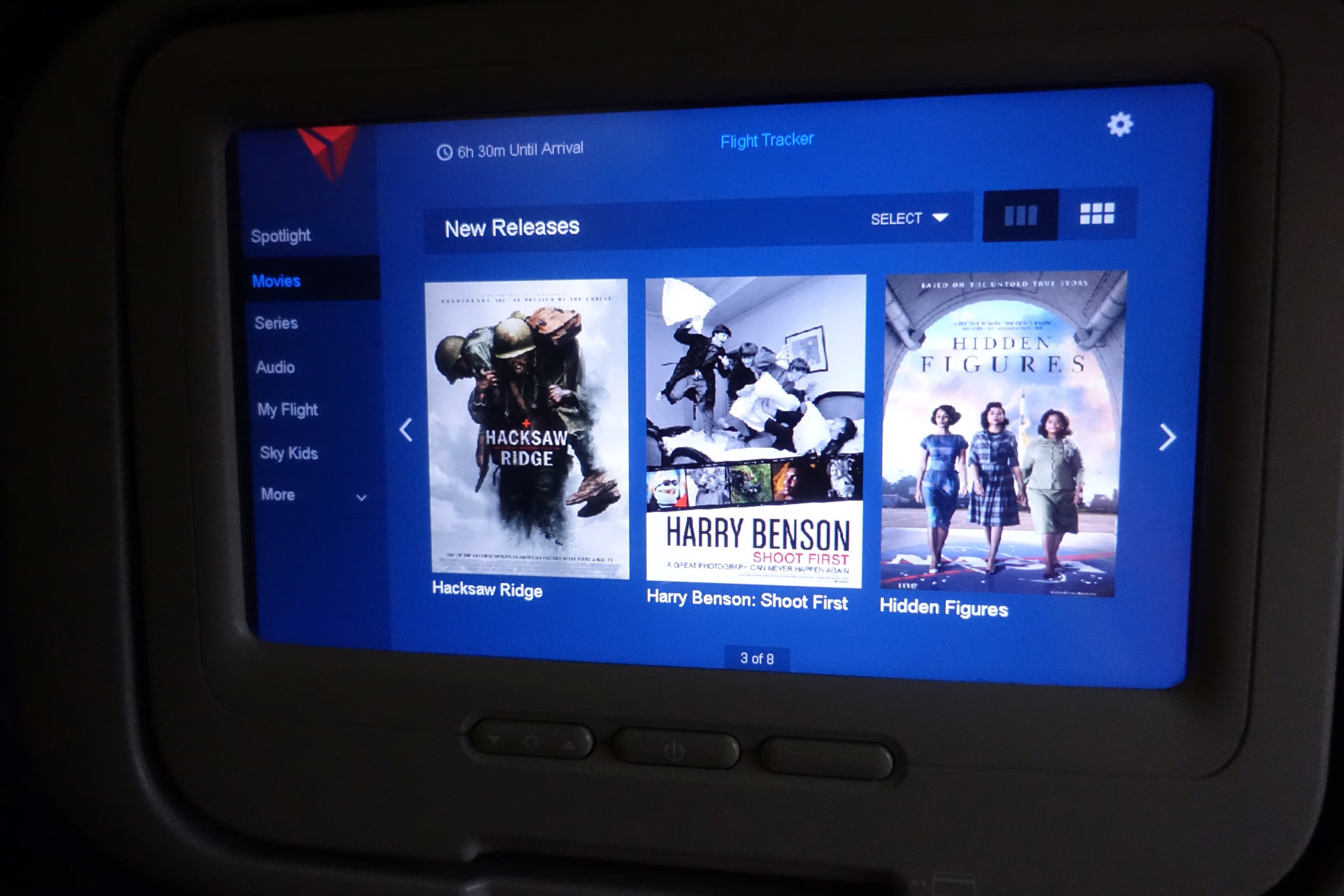 delta 777-200 economy review jfk-bcn