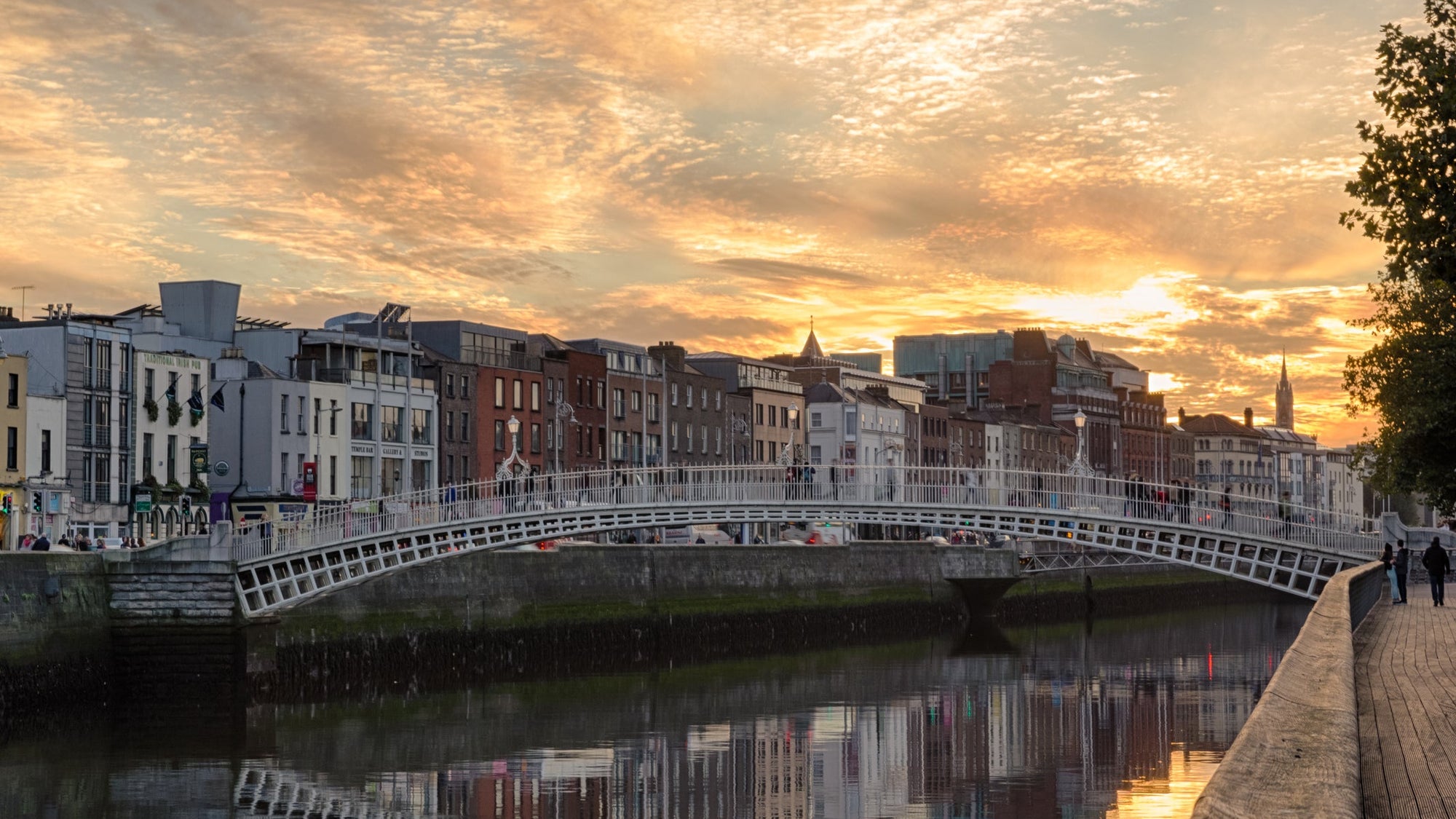 Dublin, Ha'penny Bridge