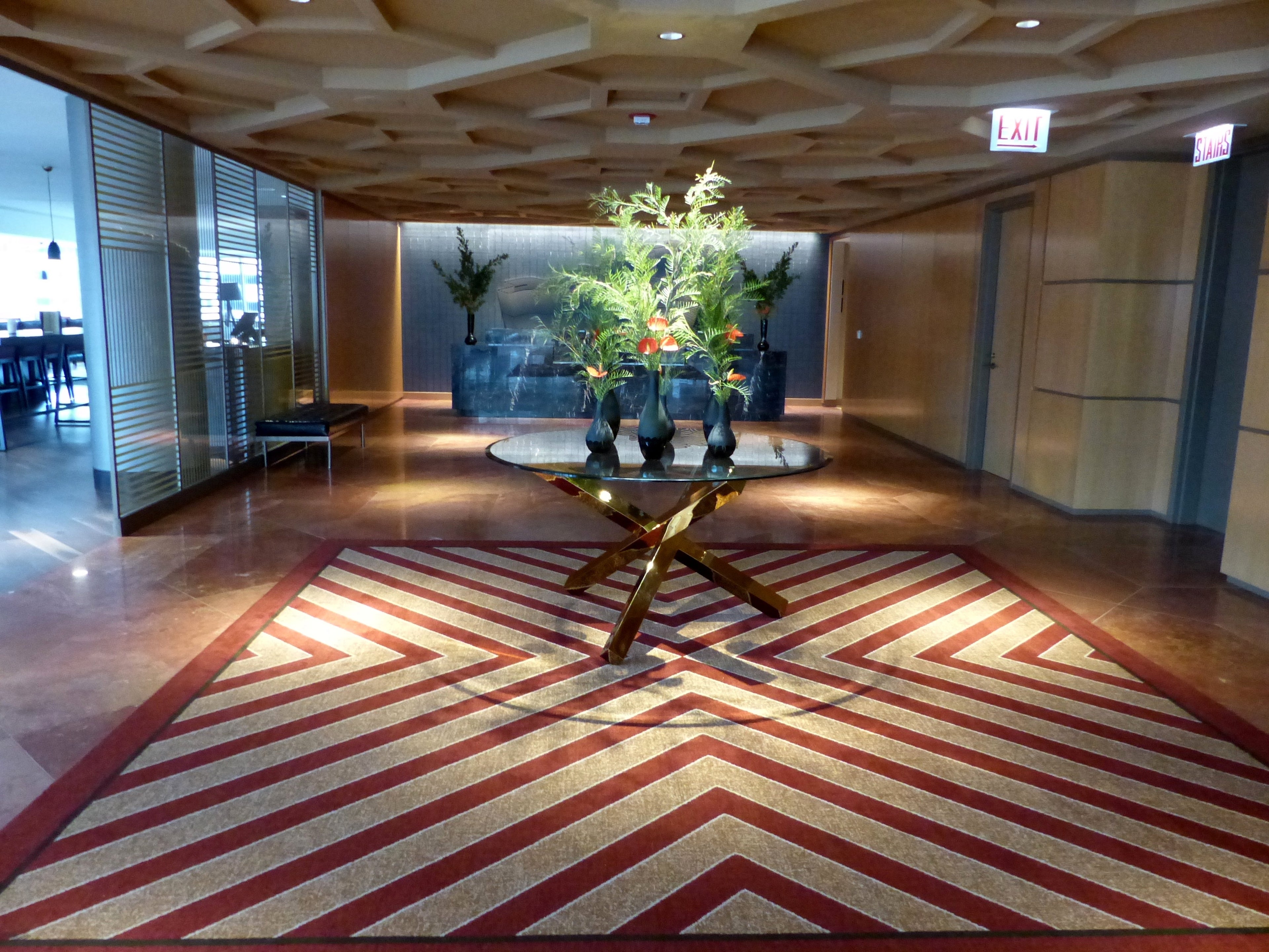 img-conrad-check-in