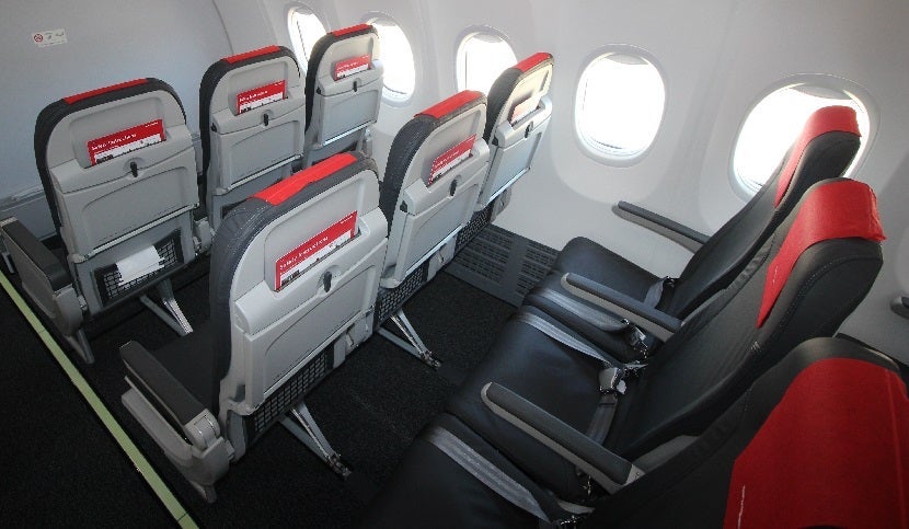 IMG Norwegian Air Boeing 737 MAX 8 seat backs