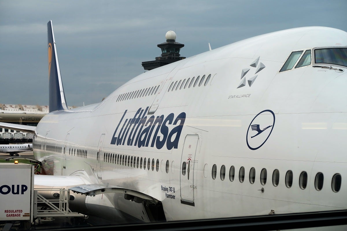 Lufthansa D-ABYJ 747-8 in IAD Dulles