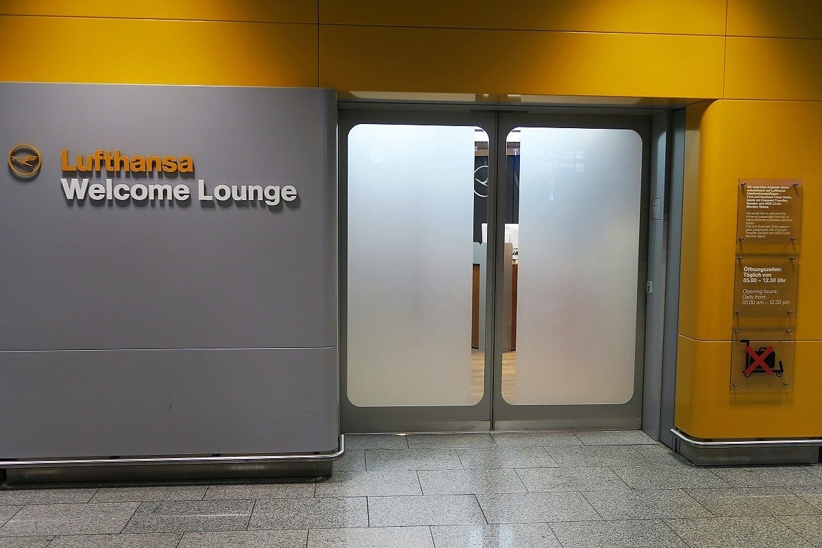 Lufthansa FRA Frankfurt Arrivals Lounge entrance