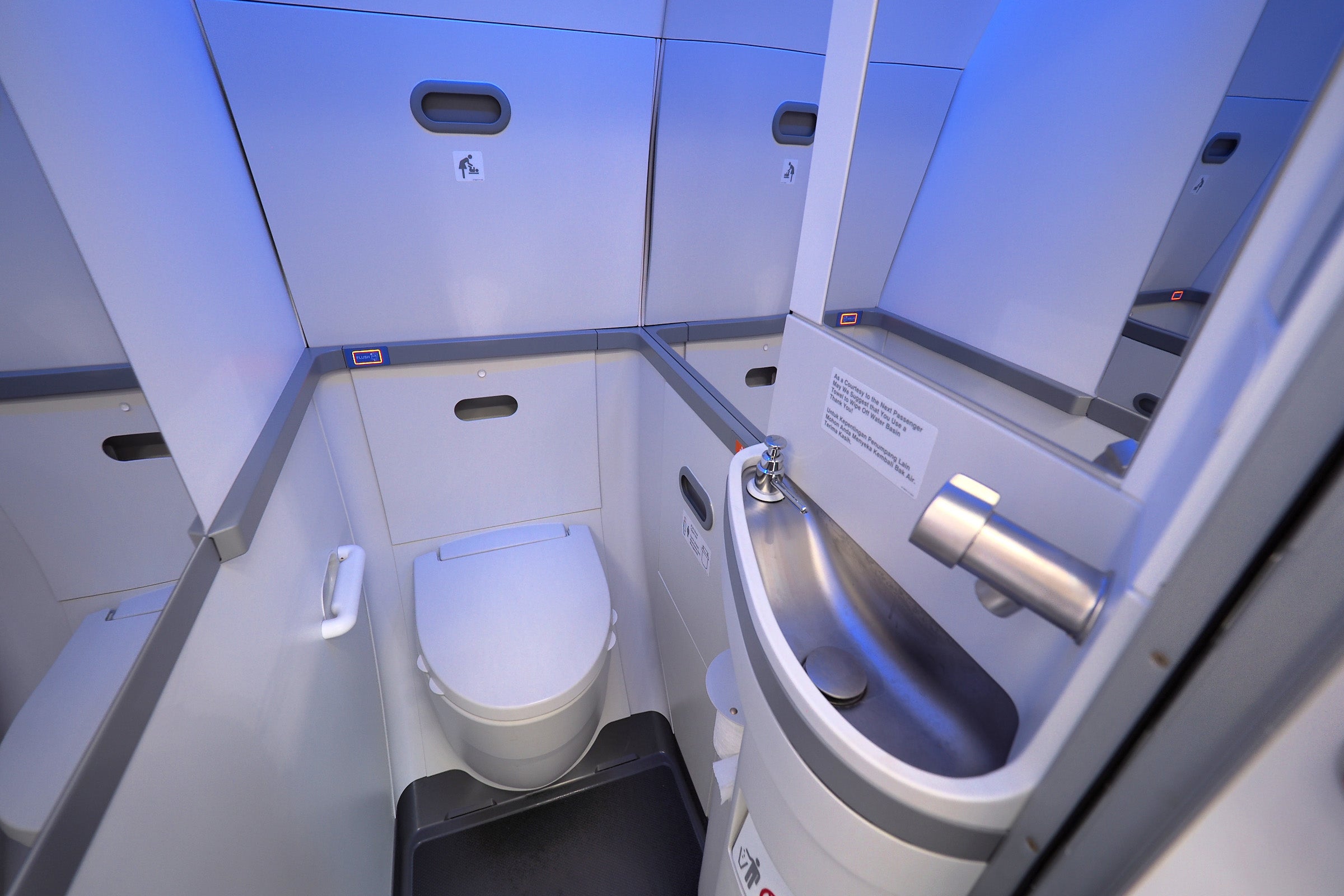 Boeing 737 MAX 9 TOUR