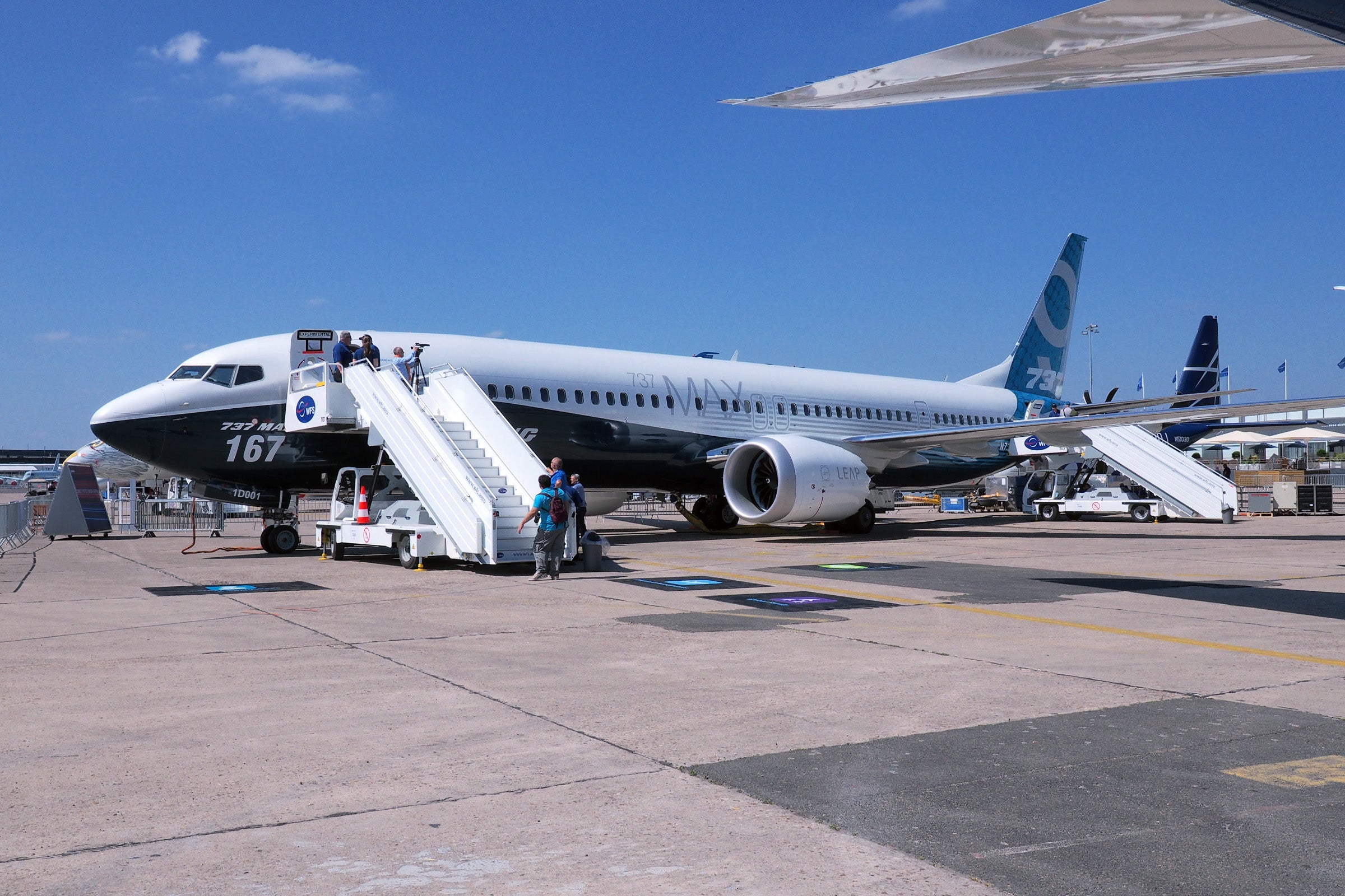Boeing 737 MAX 9 TOUR