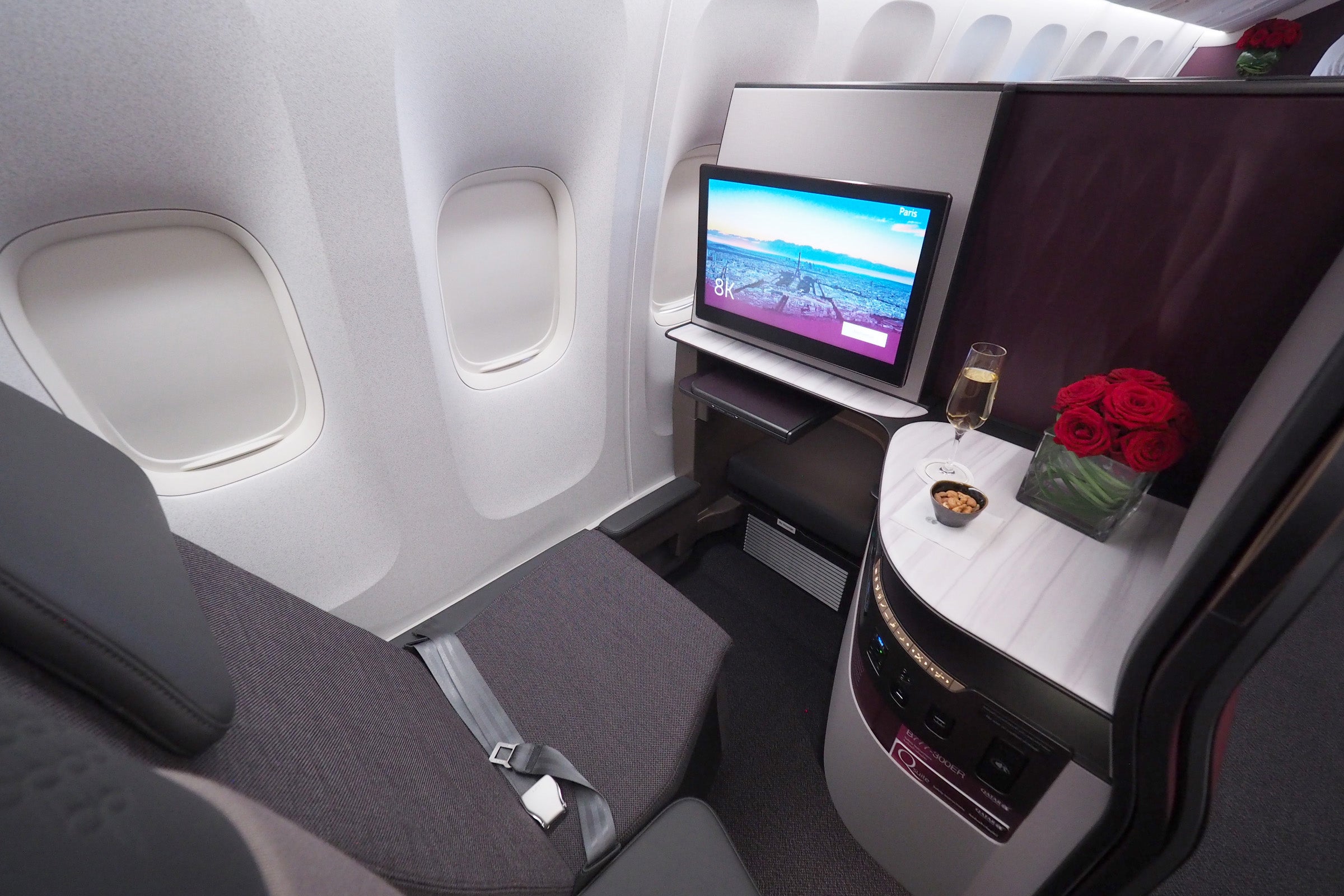 Qatar 777 Qsuite Tour