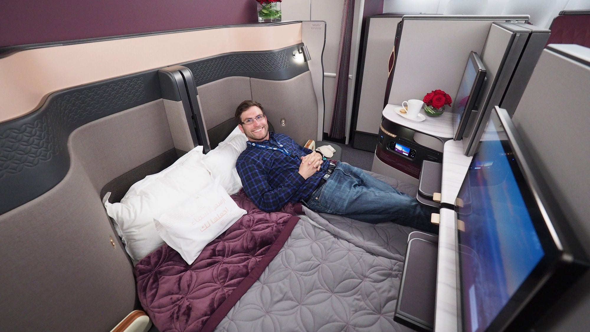 Qatar 777 Qsuite First Look