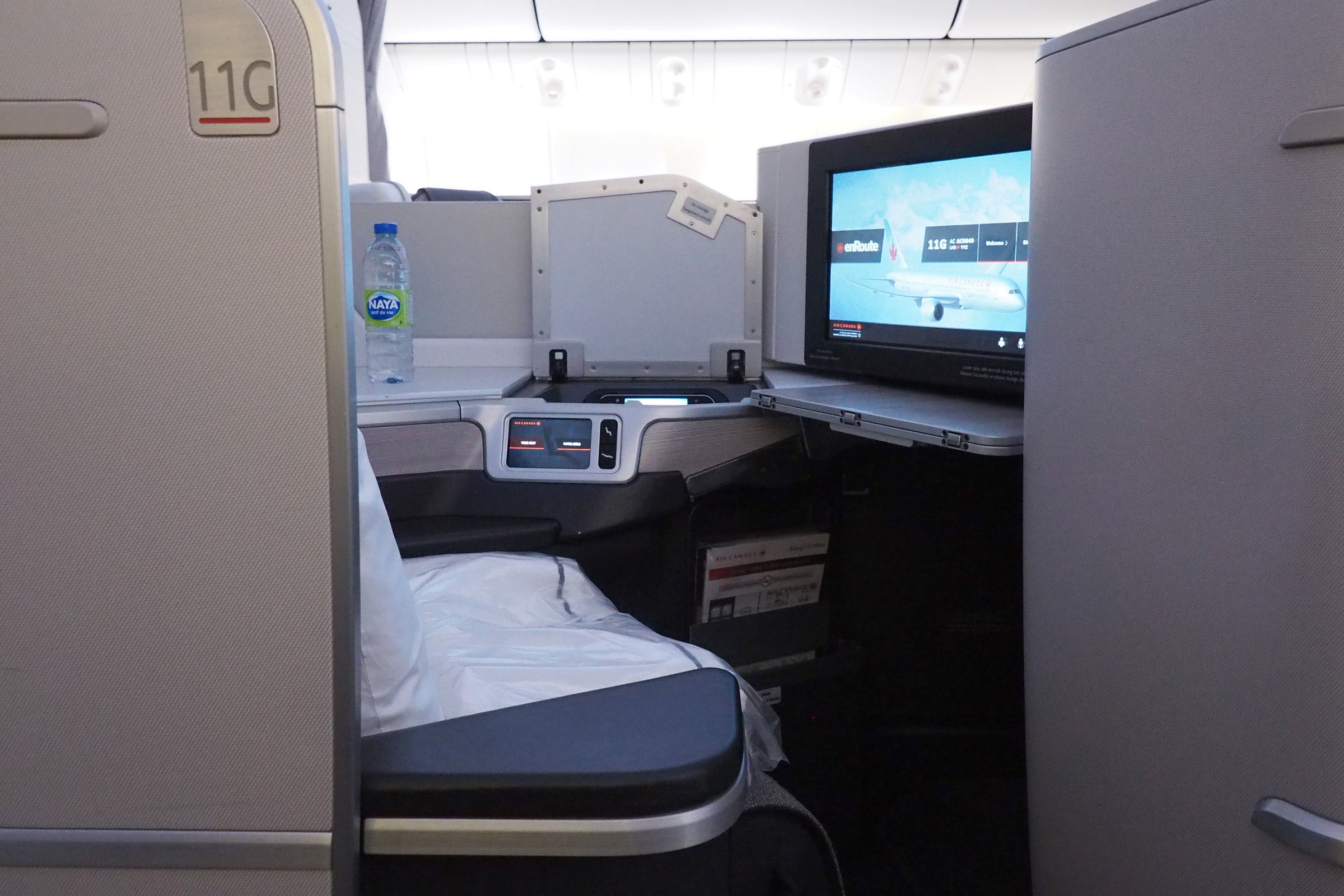 Air Canada 777-300ER Business Class Review