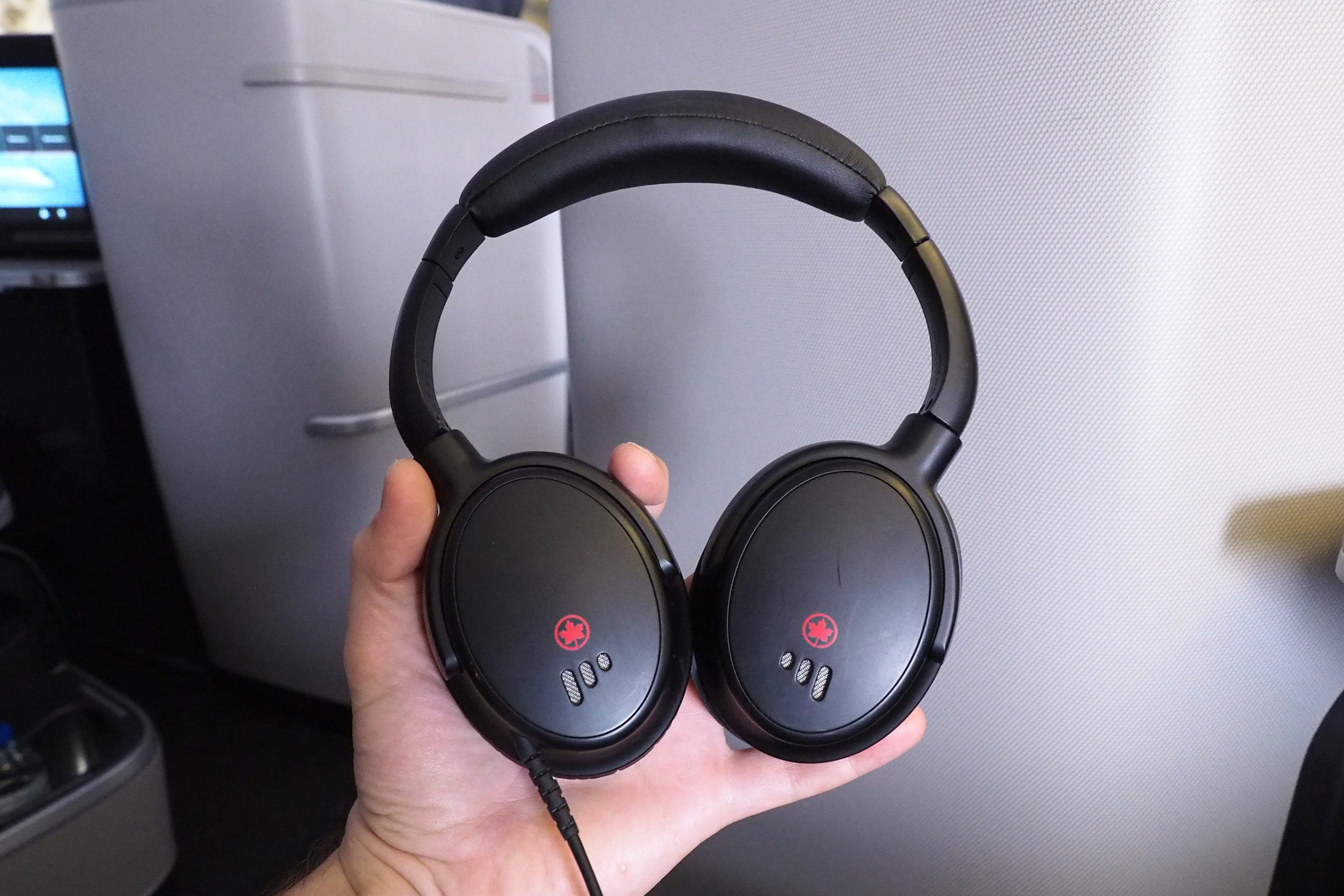 Air Canada 777-300ER Business Class Review