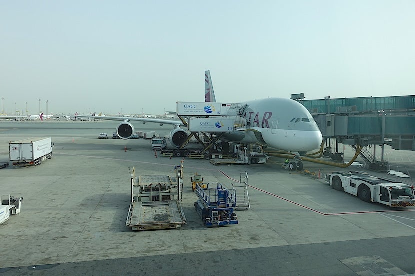 Qatar A380 food loading