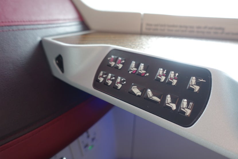 Qatar A380 seat controls