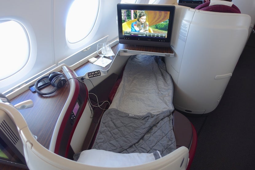 Qatar bed overhead