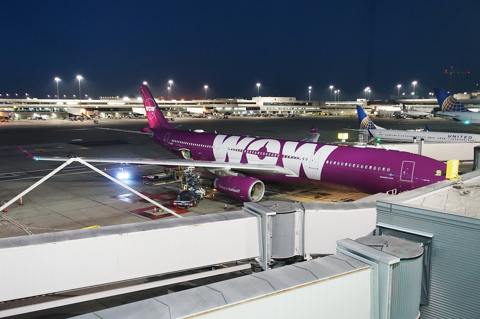 WOW Air a330