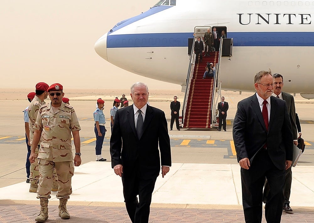 A VIP plane landing at King Khalid. Image by Master Sgt. Jerry Morrison, US Air Force / Wikipedia.