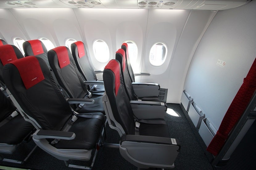 IMG Norwegian Air Boeing 737 MAX 8 bulkhead seats