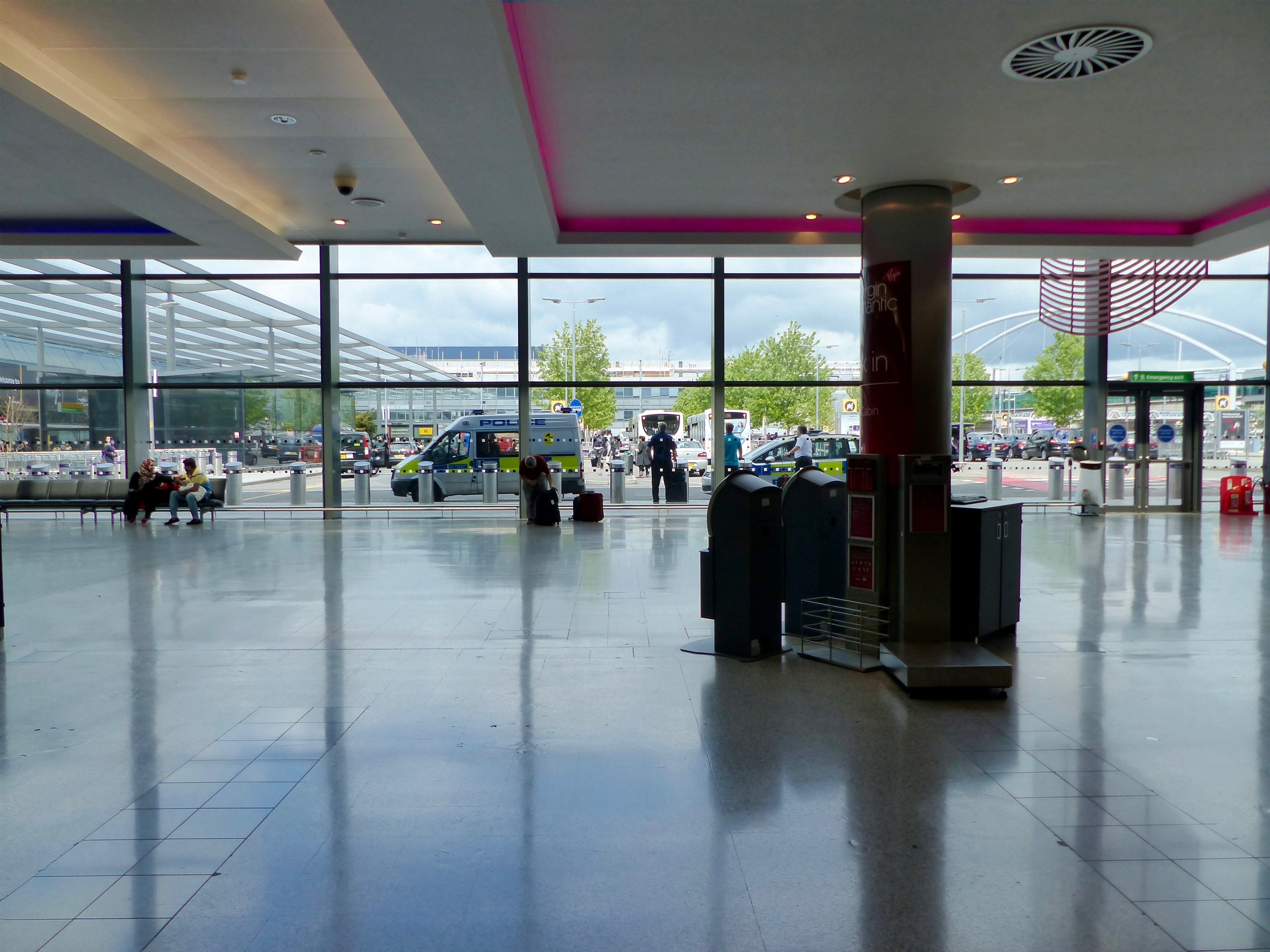 IMG-Virgin-Heathrow-Terminal-3