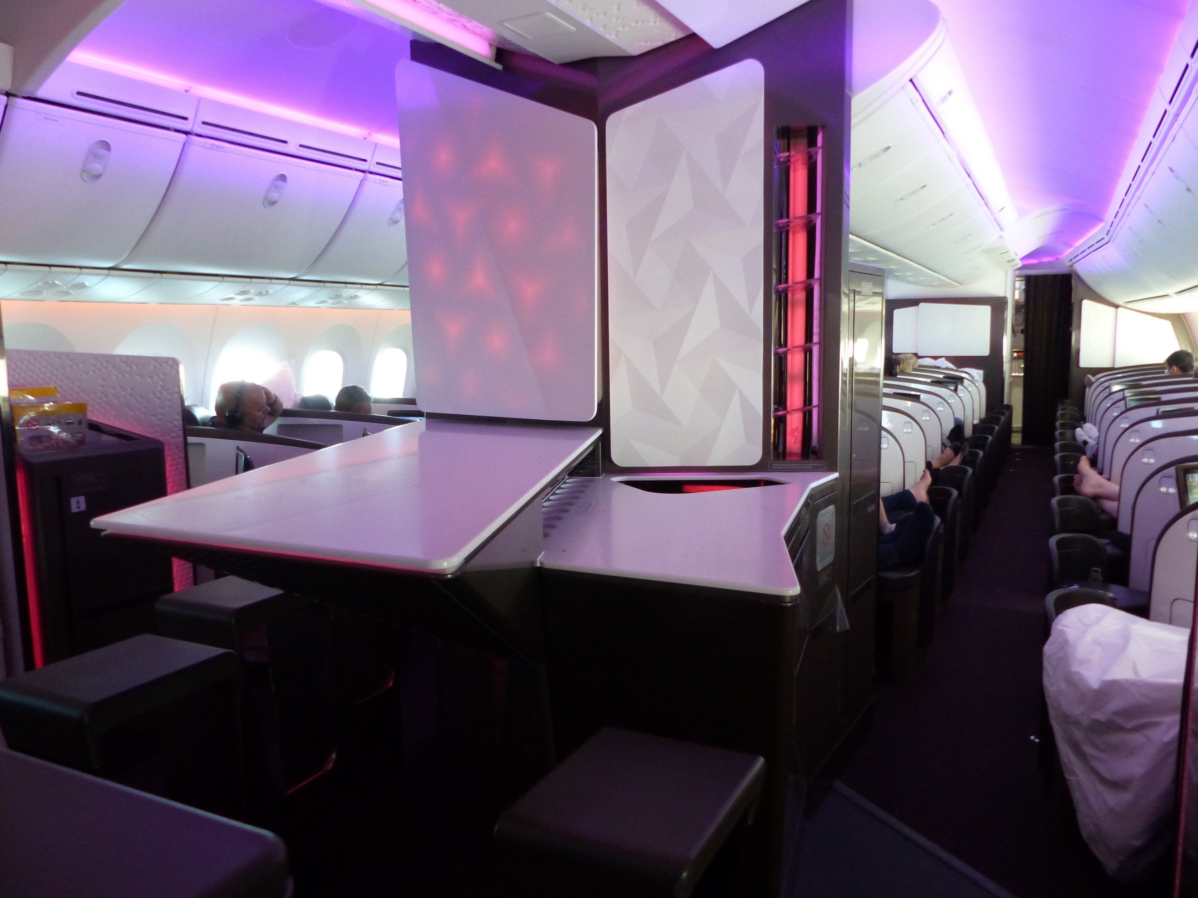 IMG-Virgin-bar-area